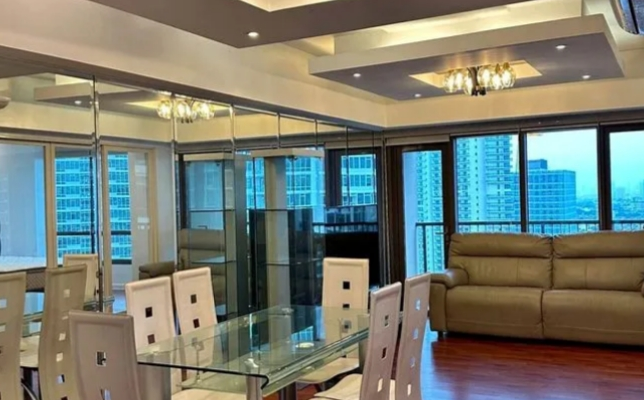 FOR RENT 2BR UNIT AT Joya Loft and Towers