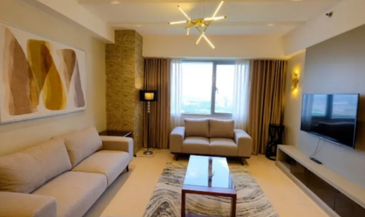 FOR RENT: Two Bedroom Unit with Parking in Infinity Tower