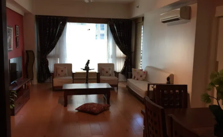 FOR RENT: 2 Bedroom with Parking in The Shang Grand Tower