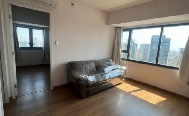 1BR Unit For Rent in The Rise Makati