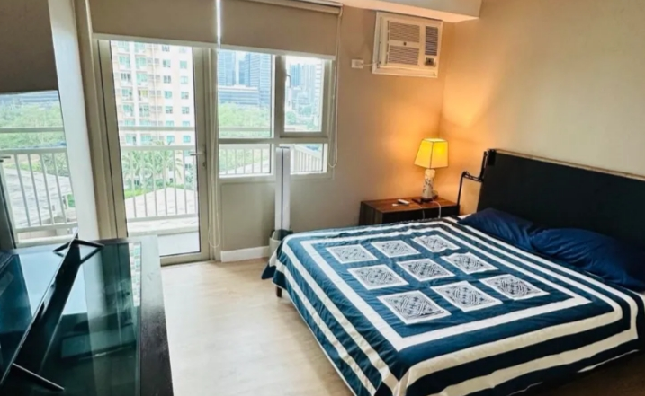 FOR SALE: Two Bedroom Unit in The Grove by Rockwell