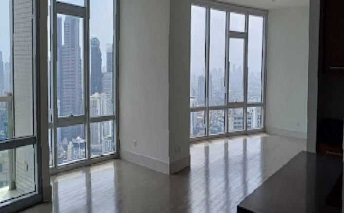 FOR SALE: Three Bedroom with 3 Parking in The Proscenium Residences