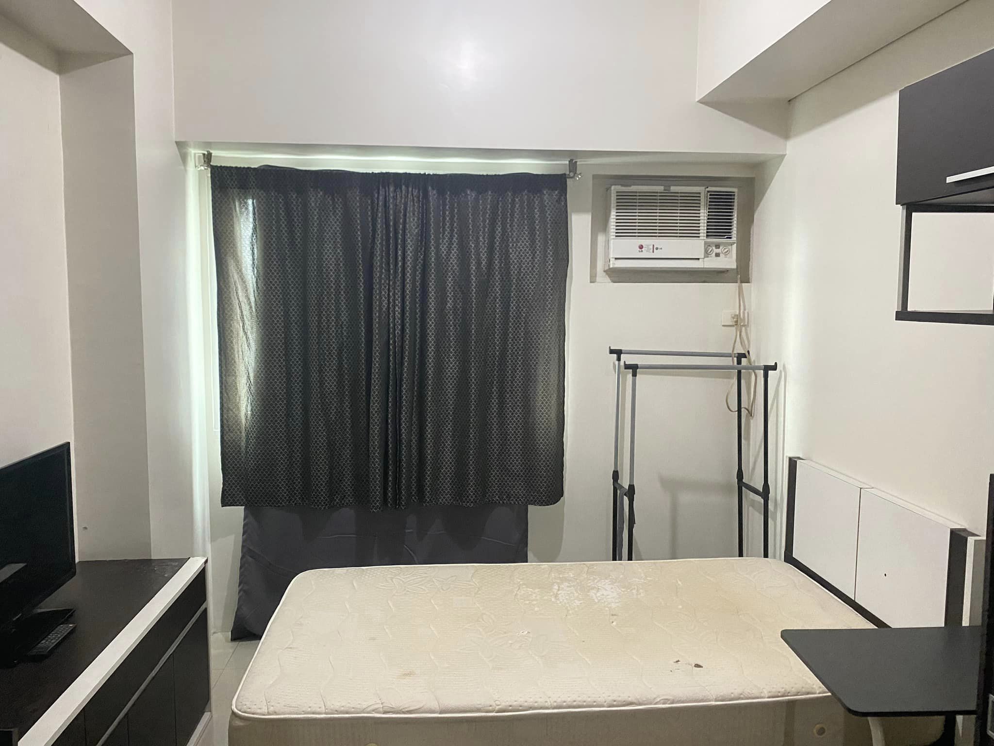 FOR SALE: Studio Unit in Beacon Makati