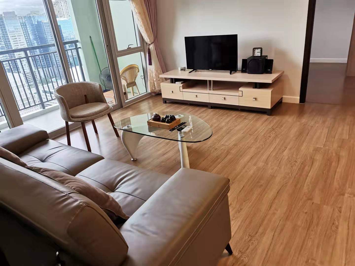 FOR SALE: 2 Bedroom Unit with 1 Parking in Verve Residences