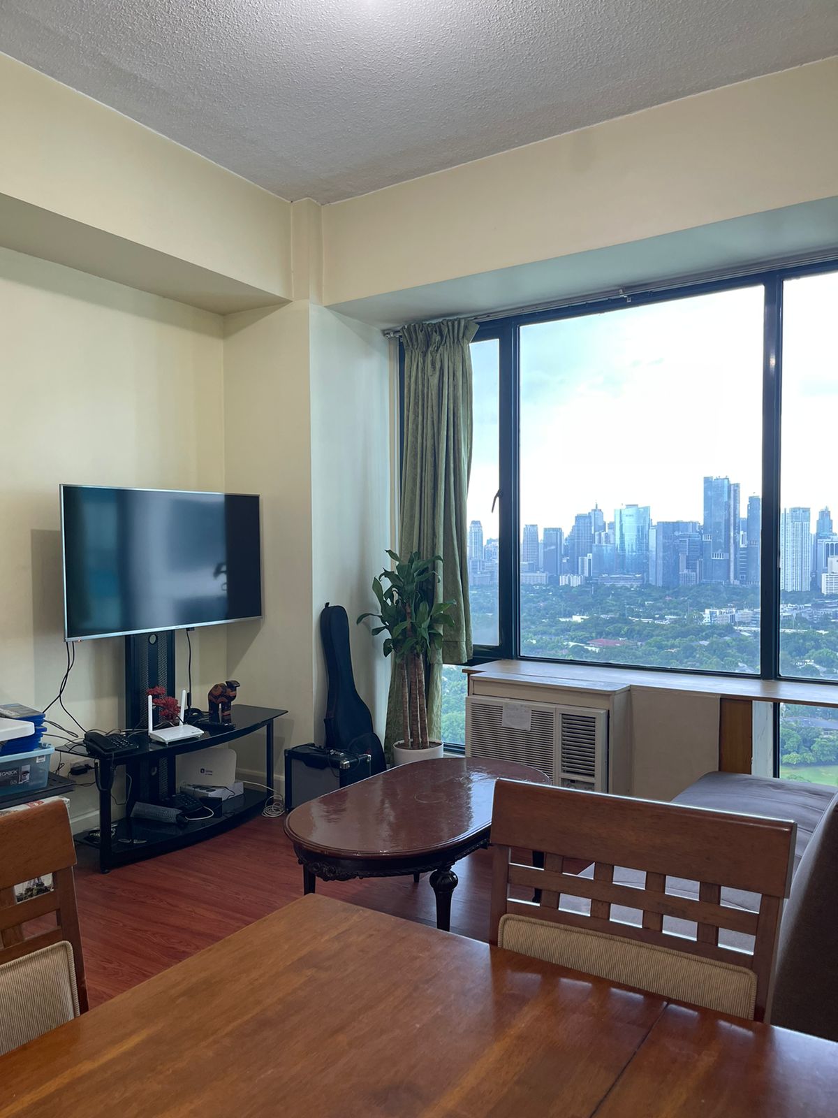 FOR SALE: 2 Bedroom Unit with 1 Parking in Bellagio