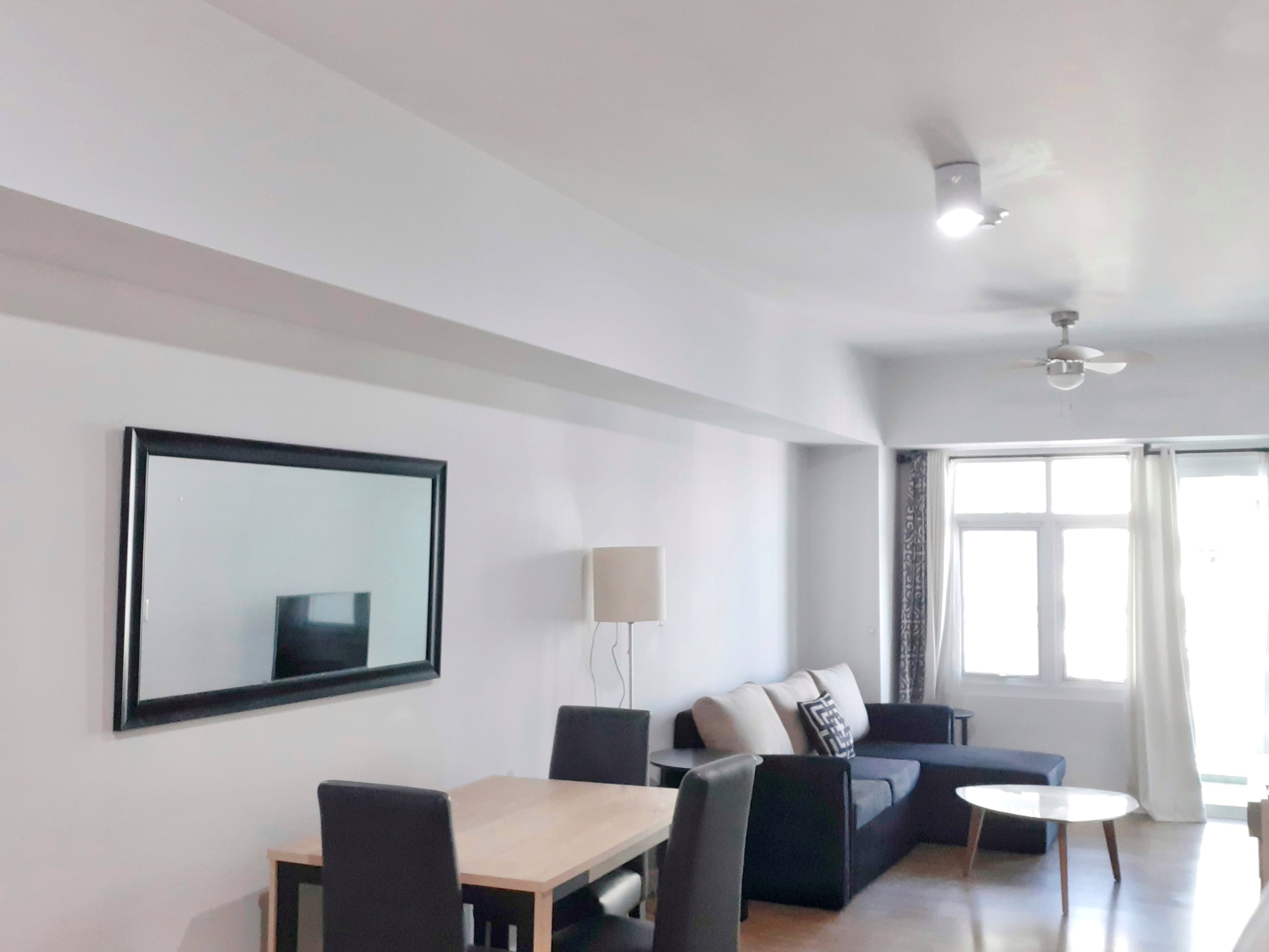 FOR SALE: 2 Bedroom with 1 Parking in Two Serendra