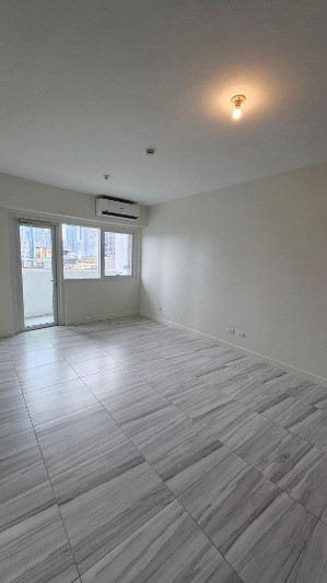 1BR Condo FOR SALE - PA 001