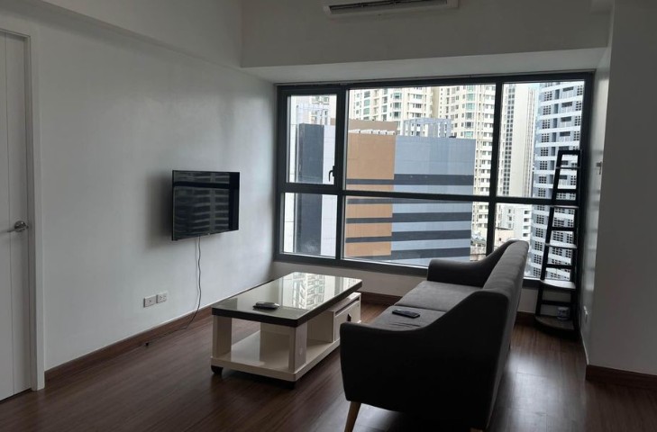 2 BR Condo For Rent in Shang Salcedo Place, Makati