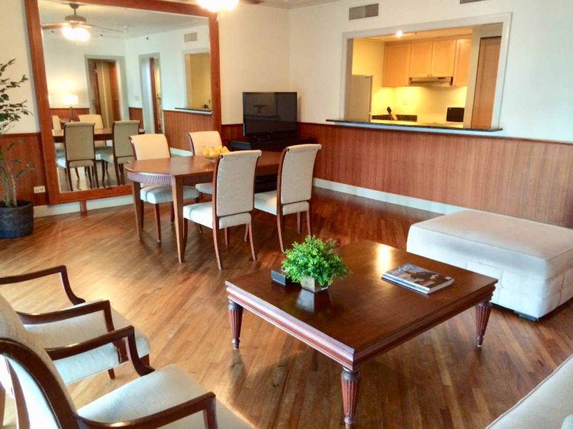 FOR RENT: 1 Bedroom Unit with 1 Parking in Hidalgo Place