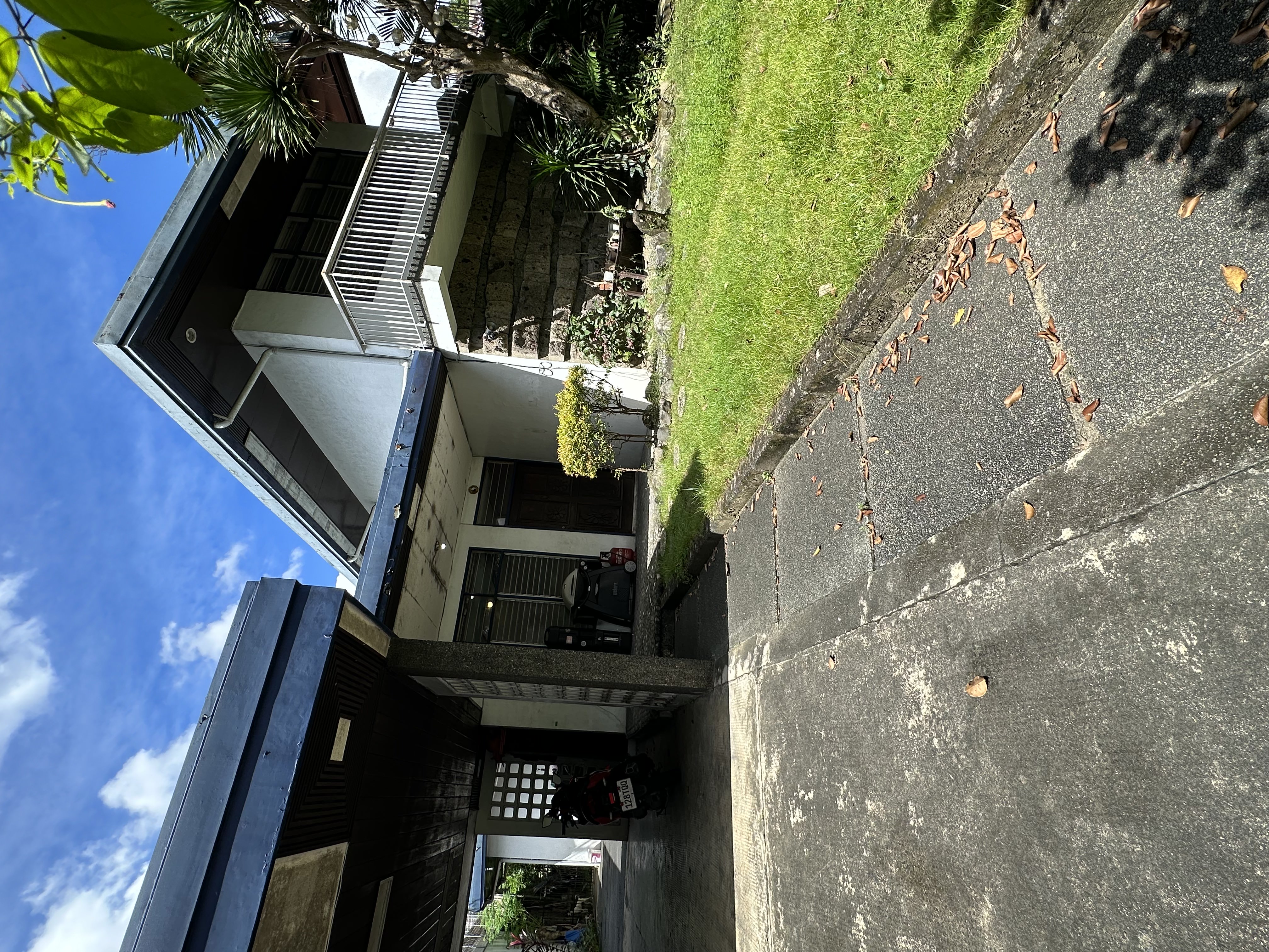 HOUSE FOR SALE AT DASMARIÑAS VILLAGE MORADO STREET