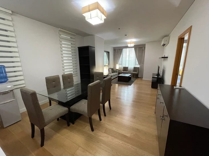 FOR RENT: 1 Bedroom Unit with 1 Parking in Park Terraces