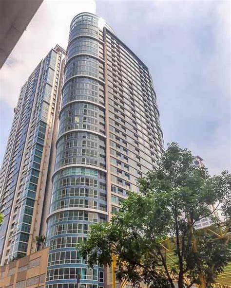 1BR with Balcony Central Park west for Sale Key-719