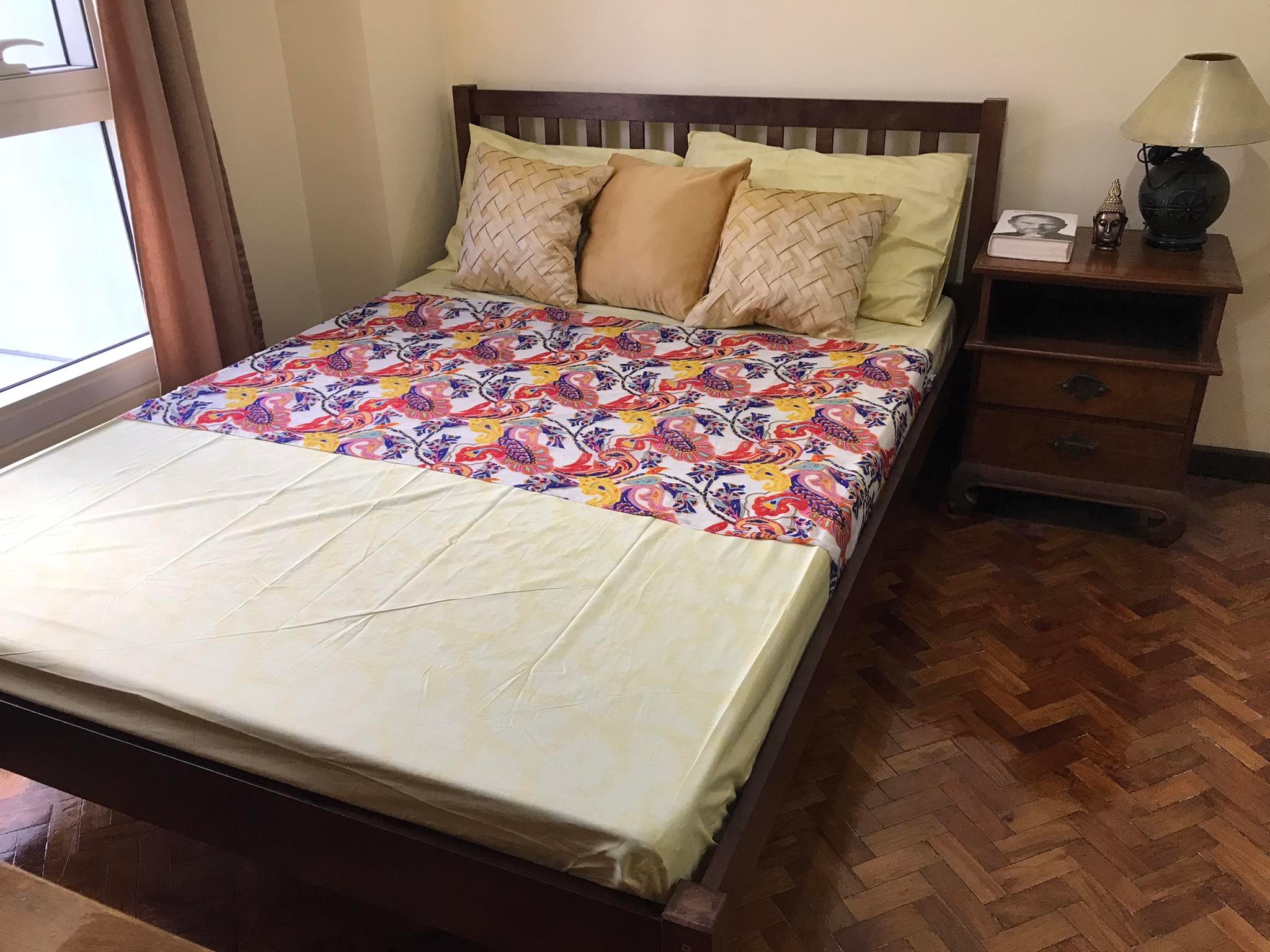 FOR RENT - STUDIO UNIT AT THE COLUMNS AYALA