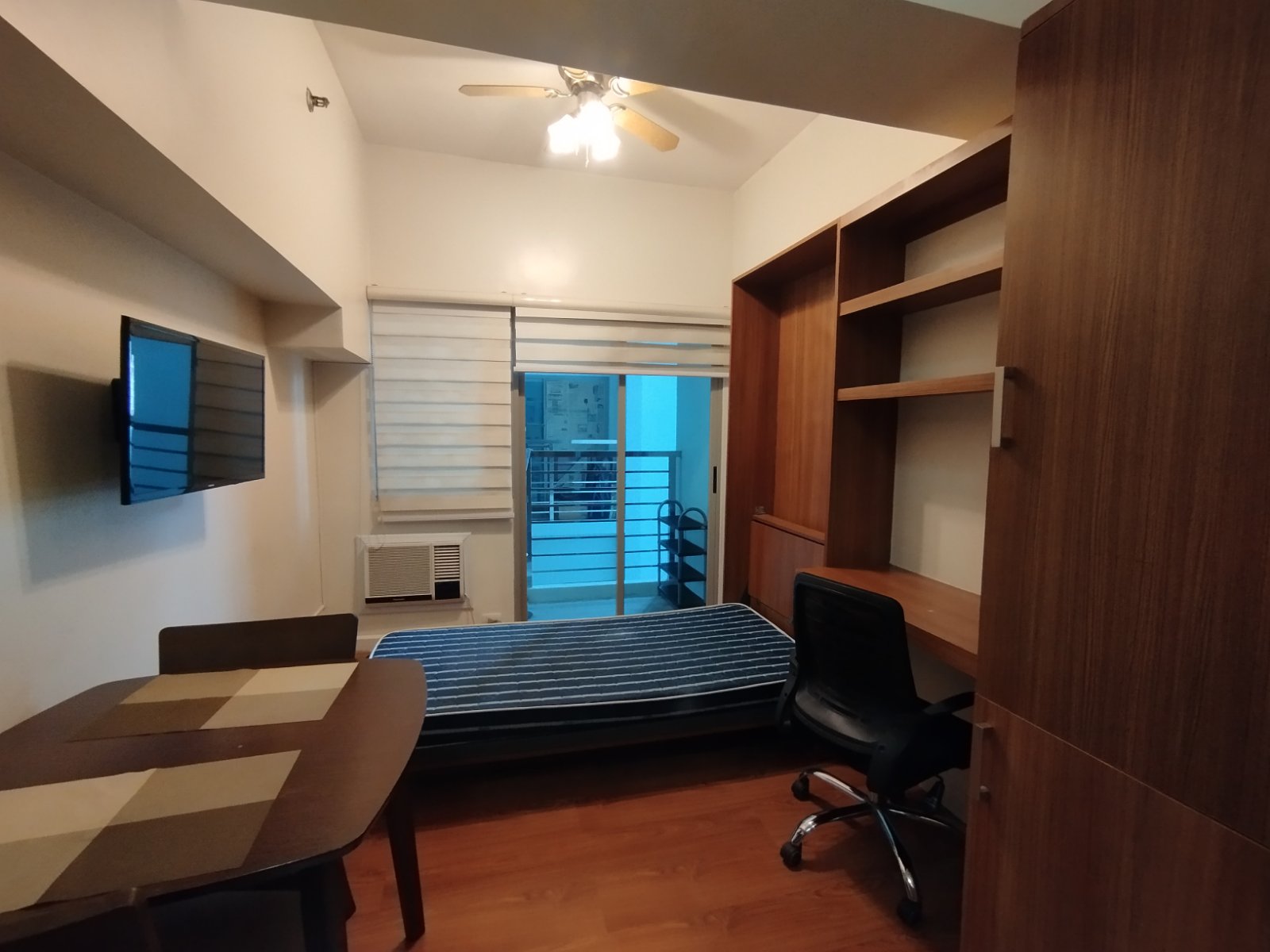 1 BR UNIT FOR RENT IN MAKATI CITY