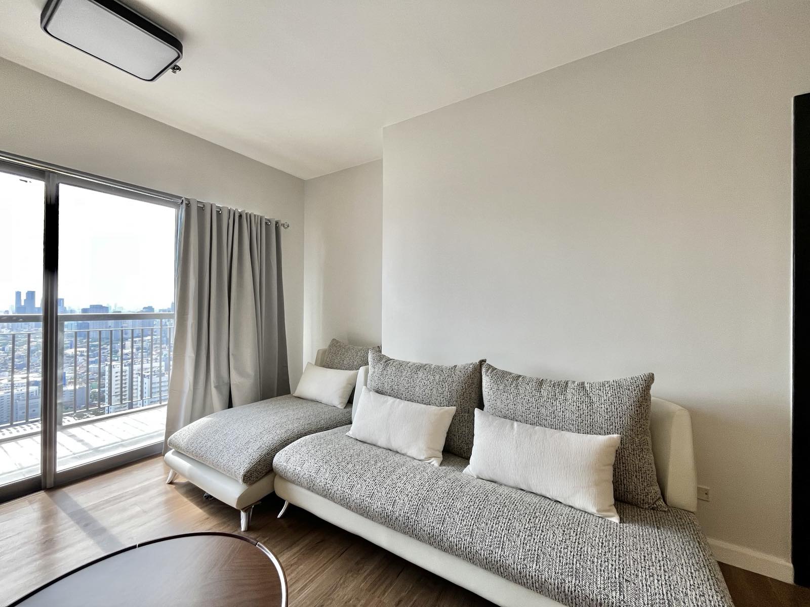 FOR RENT - PREMIUM 3 BEDROOM UNIT AT PARK TRIANGLE RESIDENCES