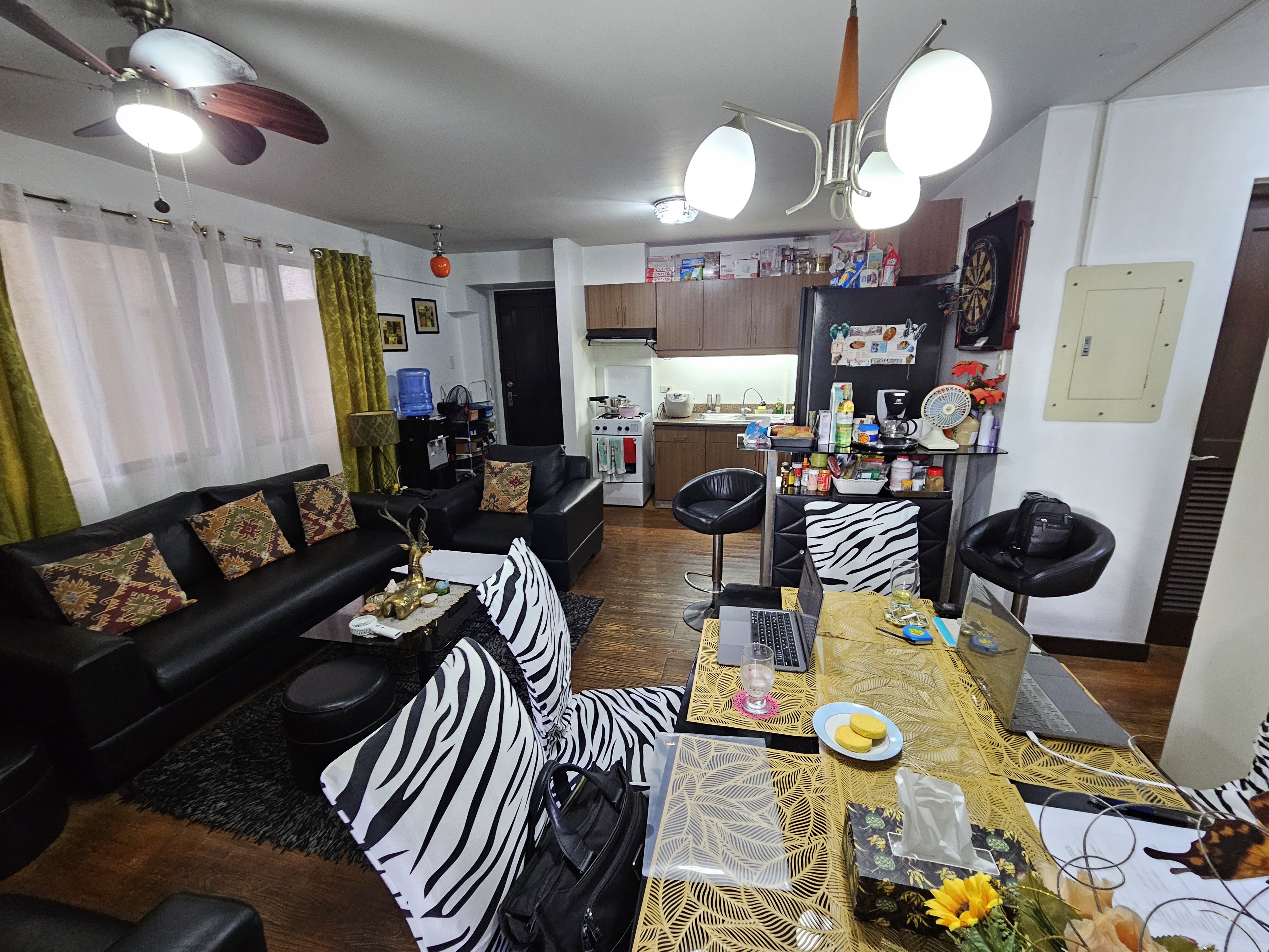 FOR RENT - 3 BR WITH BALCONY AT OHANA PLACE!!!!