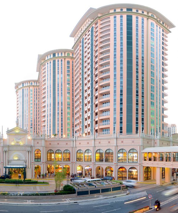 FOR RENT: STUDIO UNIT AT VENICE RESIDENCES