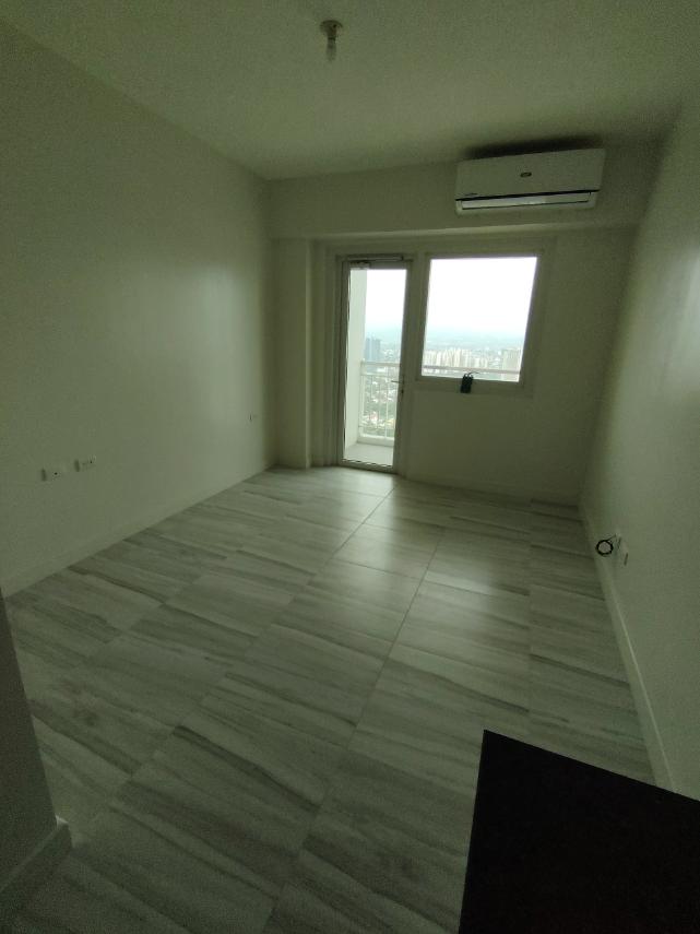 FOR RENT - STUDIO UNIT AT MAVEN AT CAPITOL COMMONS