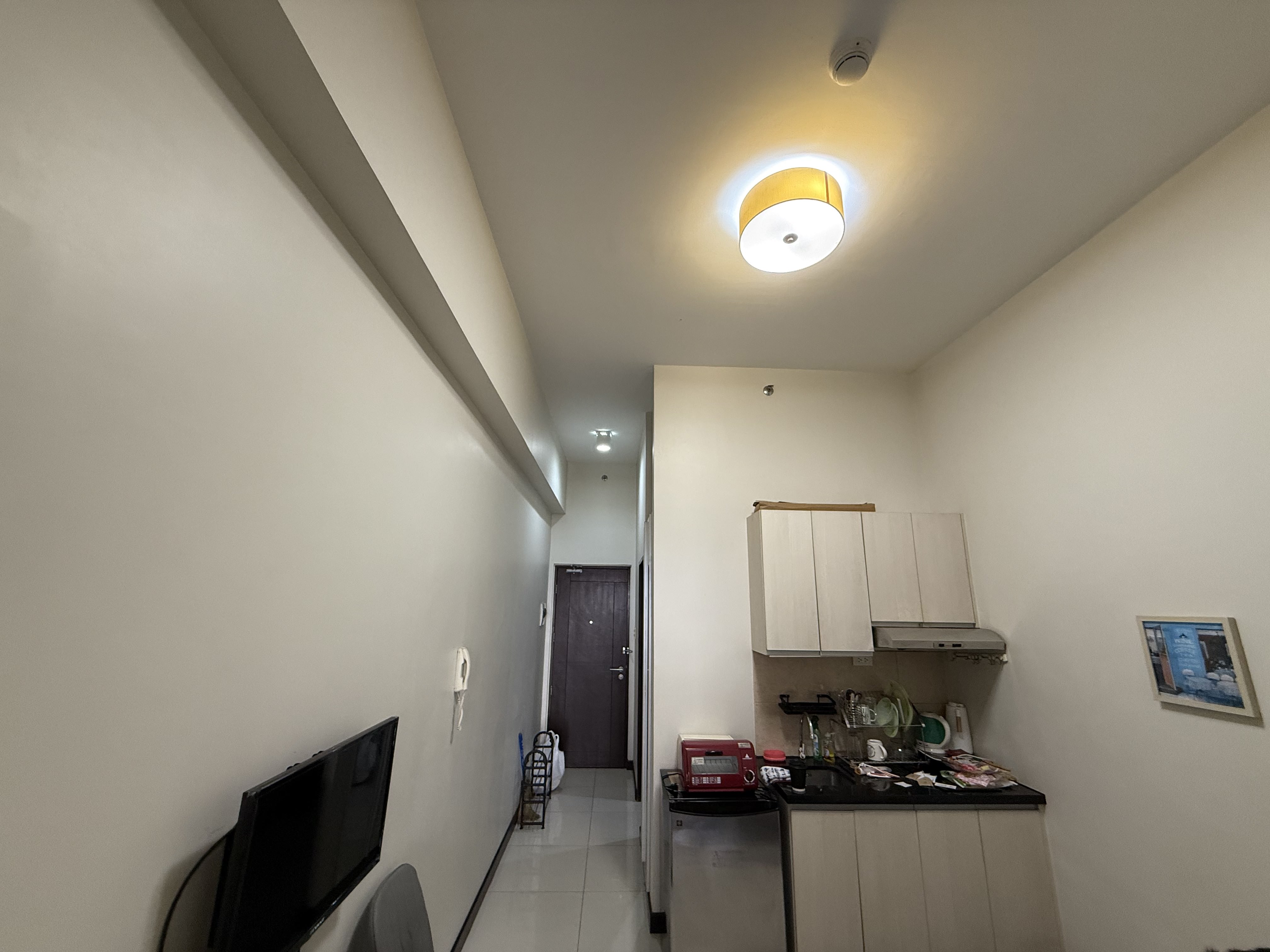 FOR SALE - 1 BEDROOM UNIT AT ADMIRAL BAYSUITES