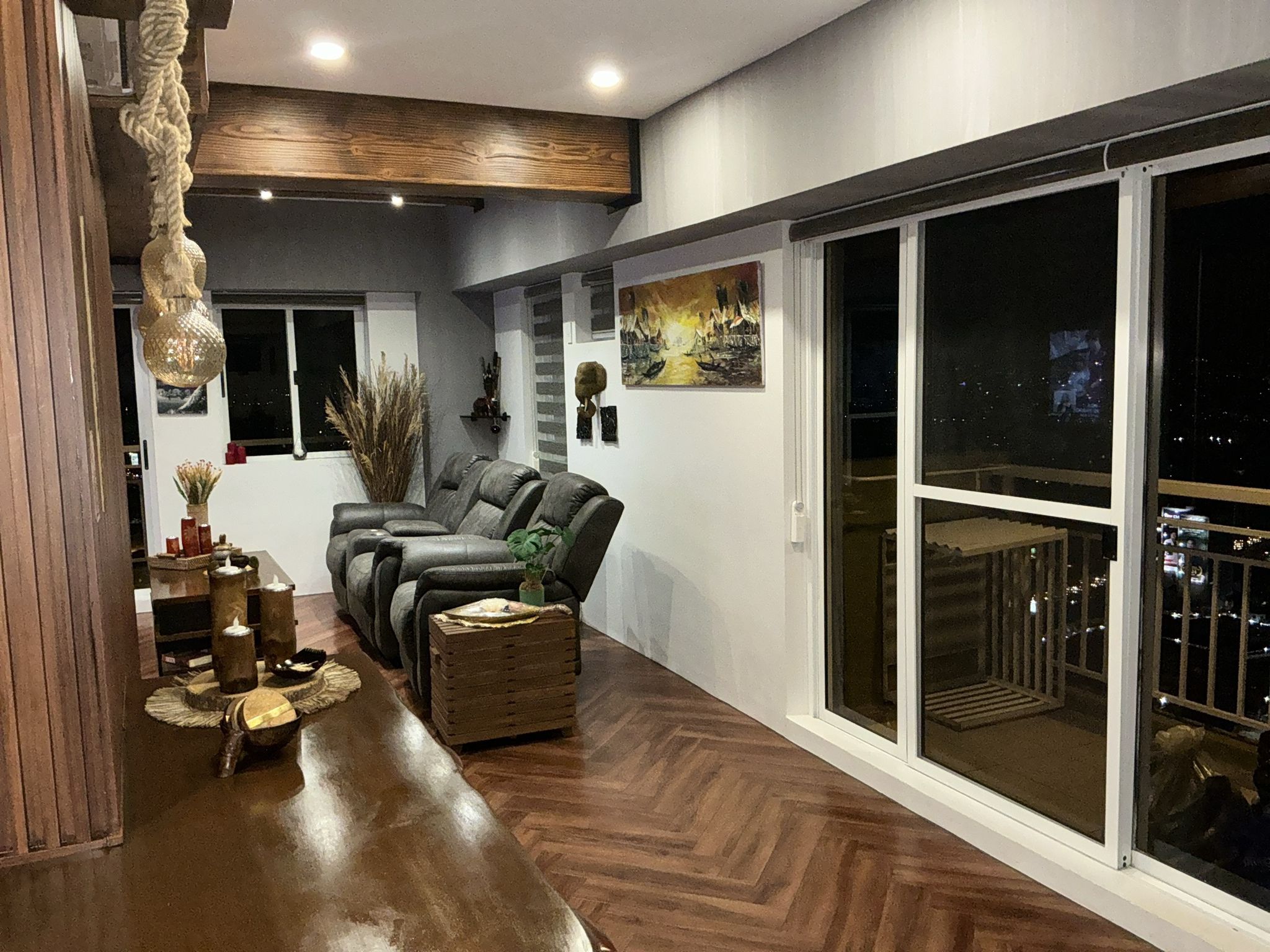 FOR SALE - 1 BEDROOM W/ 3 BALCONIES AT THE CELANDINE