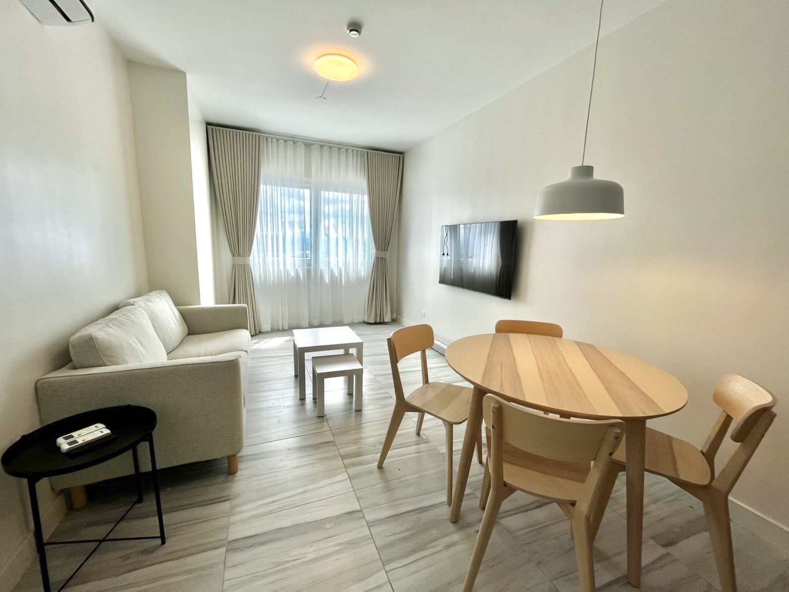 !FOR RENT 1 BEDROOM UNIT AT MAVEN AT CAPITOL COMMONS!