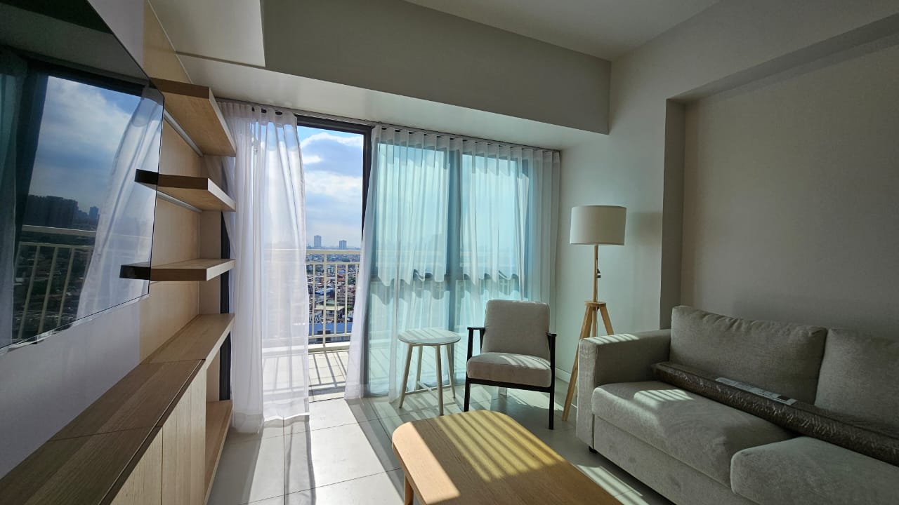2 Bedroom with Maid's Room for RENT at Callisto Tower