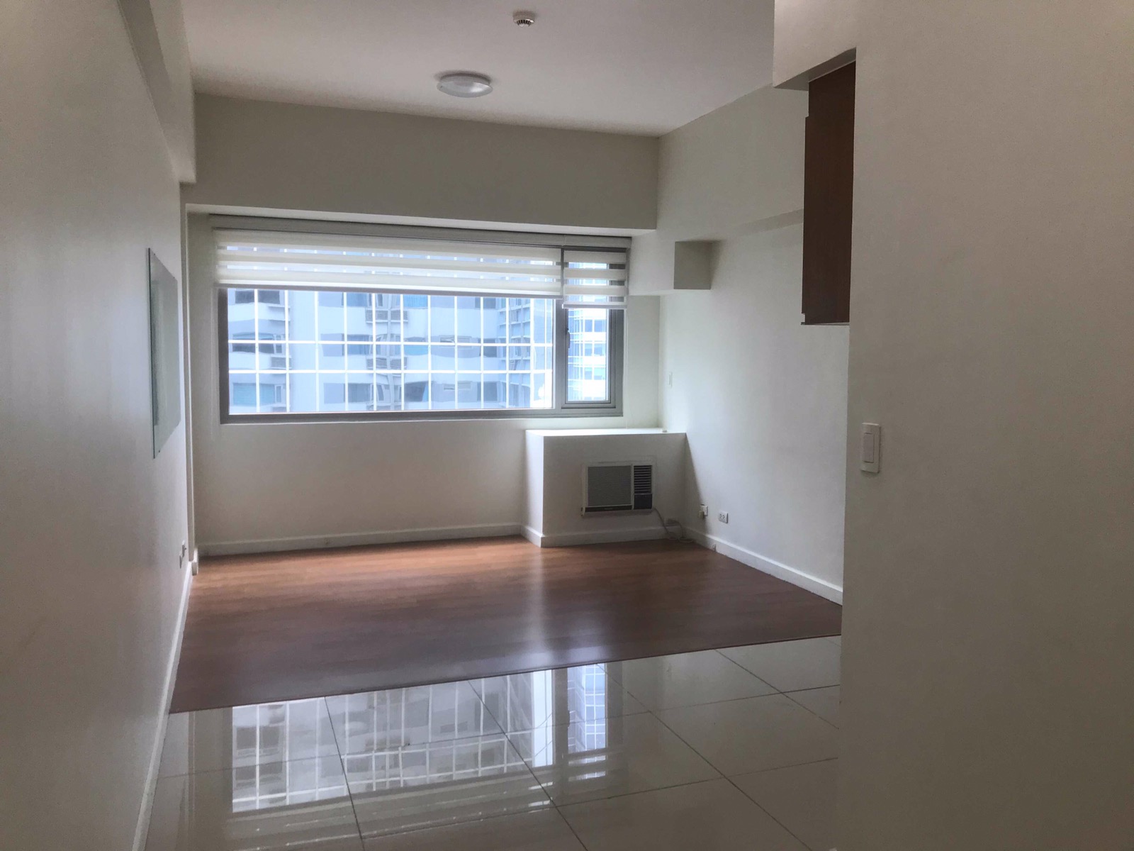 STUDIO UNIT FOR RENT AT ETON TOWER MAKATI