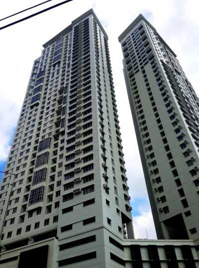 FOR SALE: 1BR UNIT AT THE COLUMNS AT LEGASPI VILLAGE
