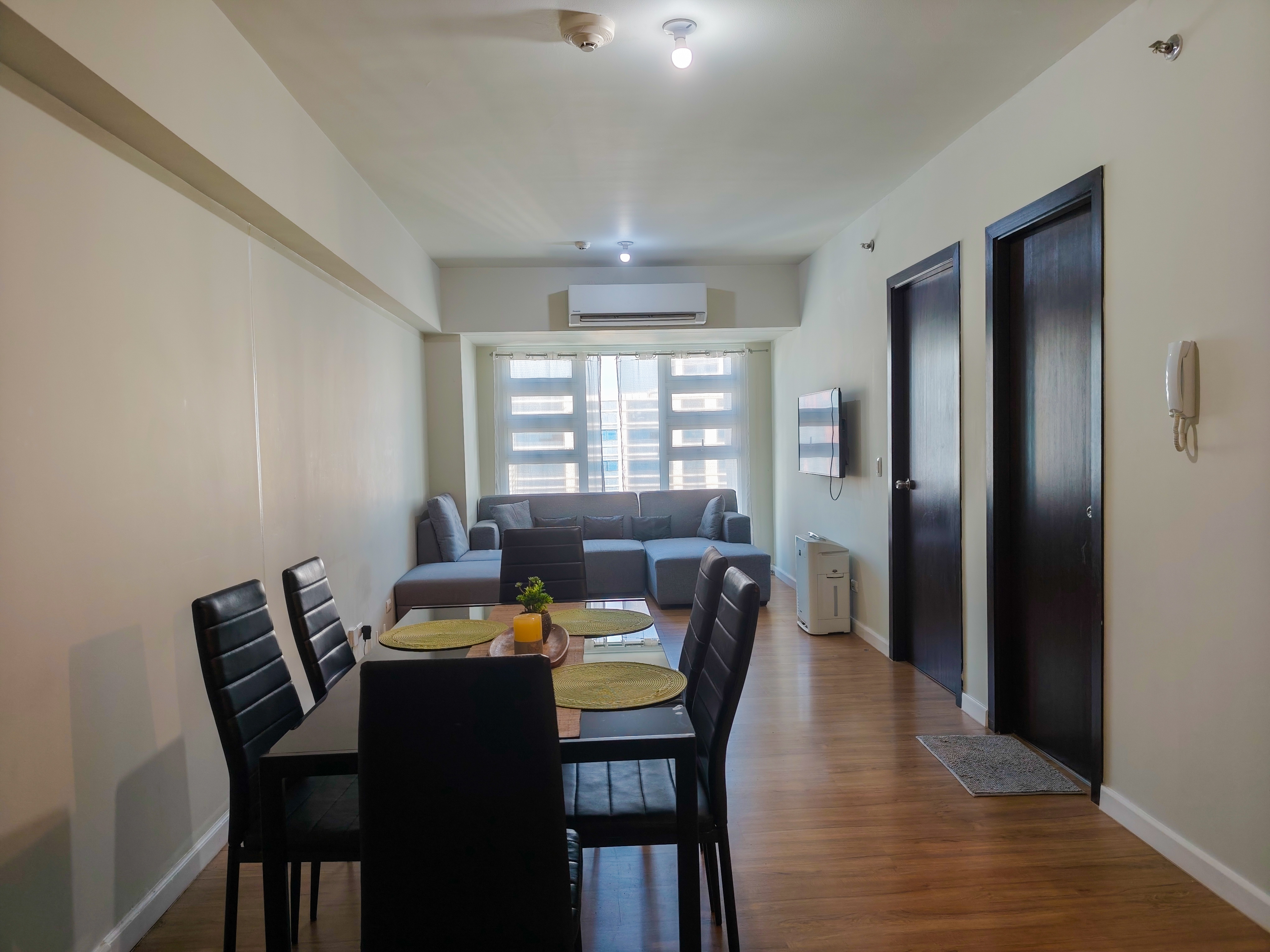 FOR RENT: 1 Bedroom Unit at Kroma Tower Makati