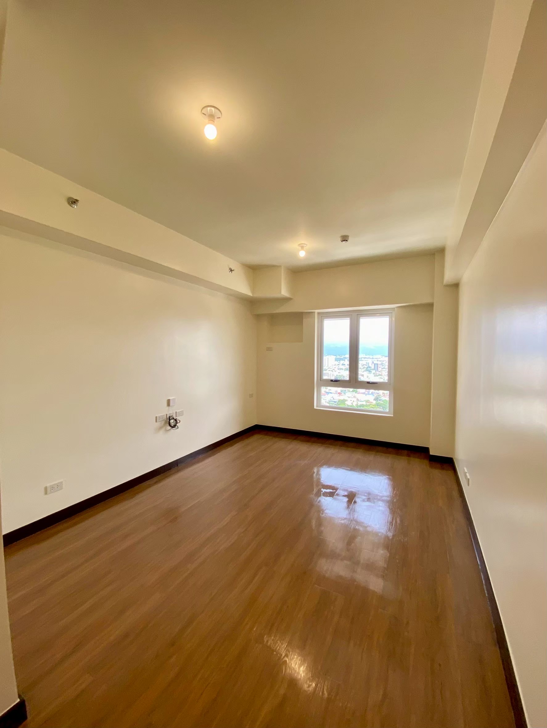 FOR RENT: Studio UNIT AT The Camden Place