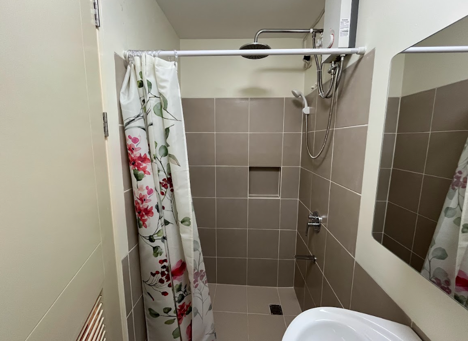 FOR RENT - 1 BEDROOM AT PRISMA KIRAN TOWER