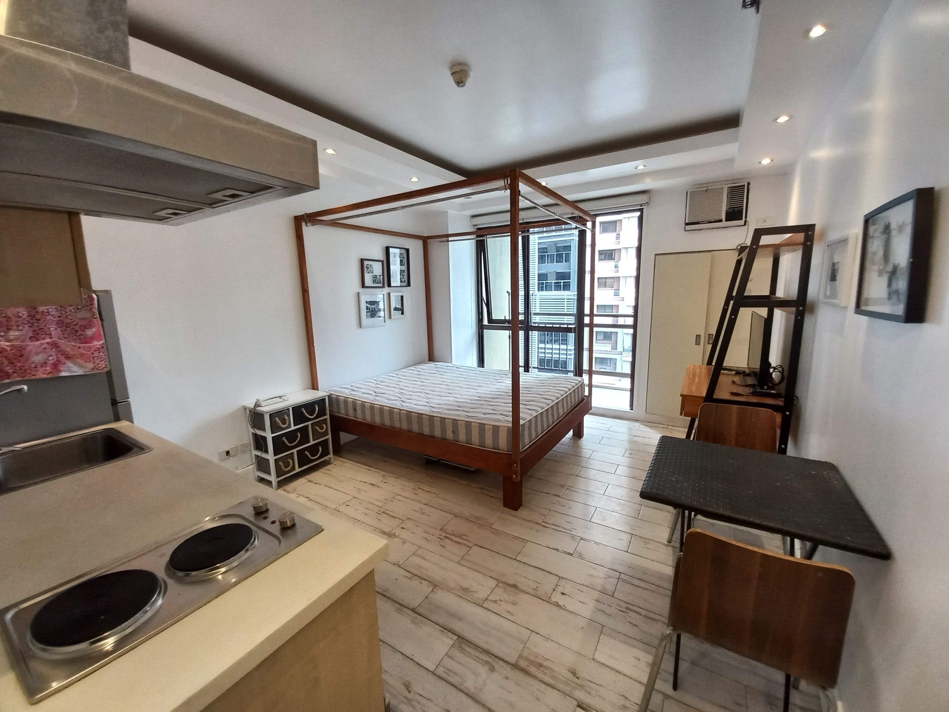 FOR SALE - STUDIO UNIT AT GRAND SOHO MAKATI