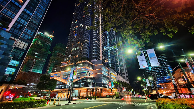 94 sqm 2 Bedroom Condo for Rent at Uptown Ritz BGC