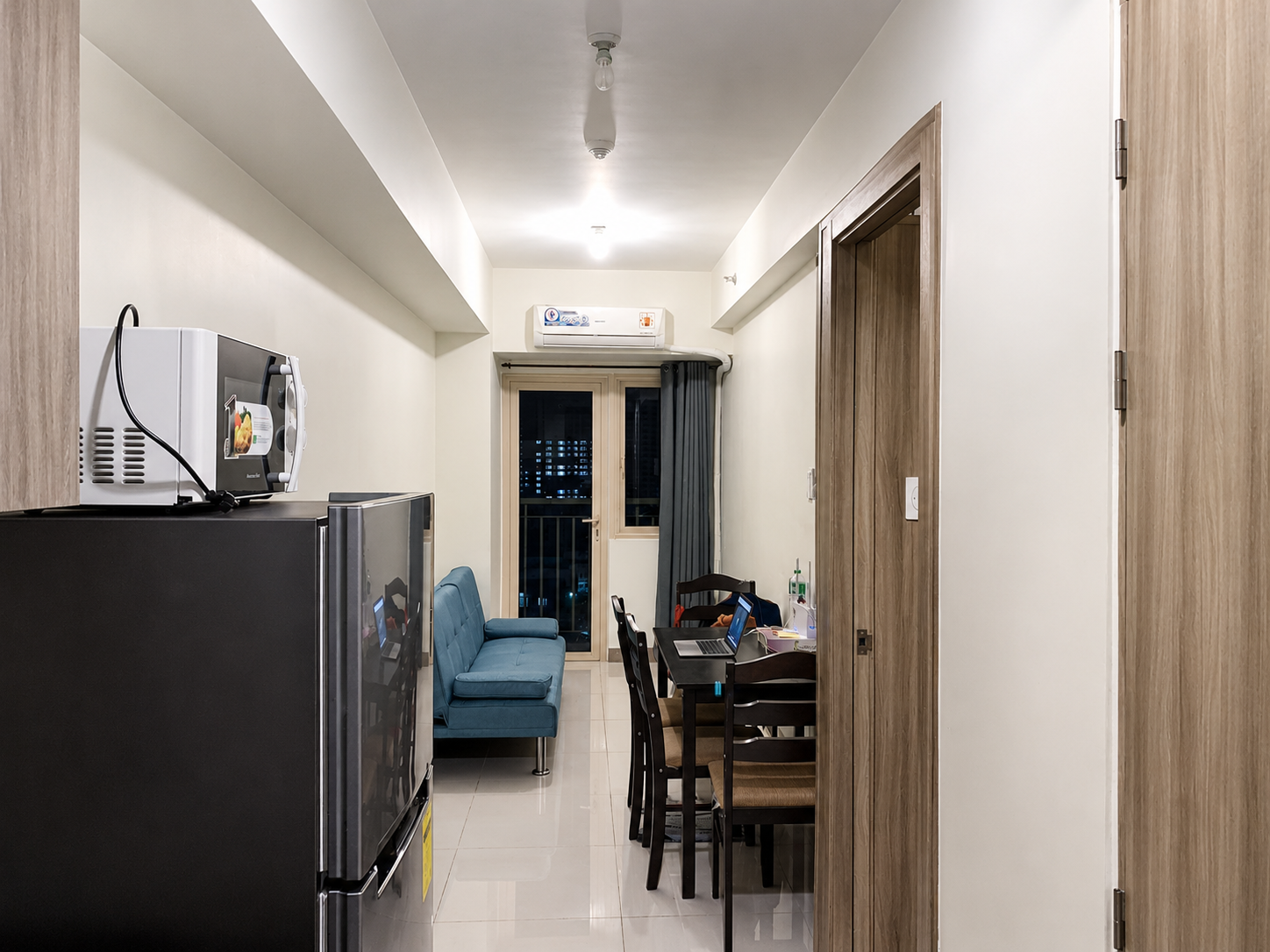 26 sqm Family Suites with Balcony for Sale at Coast Residences Pasay