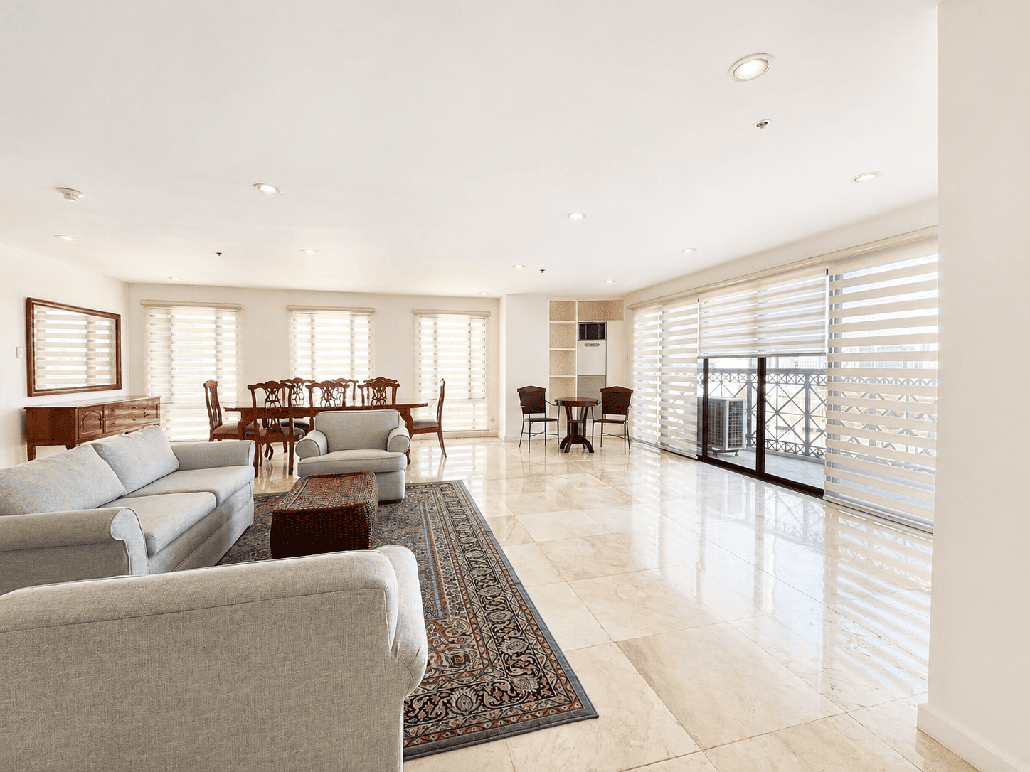 254.88 sqm Fully Furnished 3 Bedroom Penthouse for Rent at Manhattan Square Salcedo