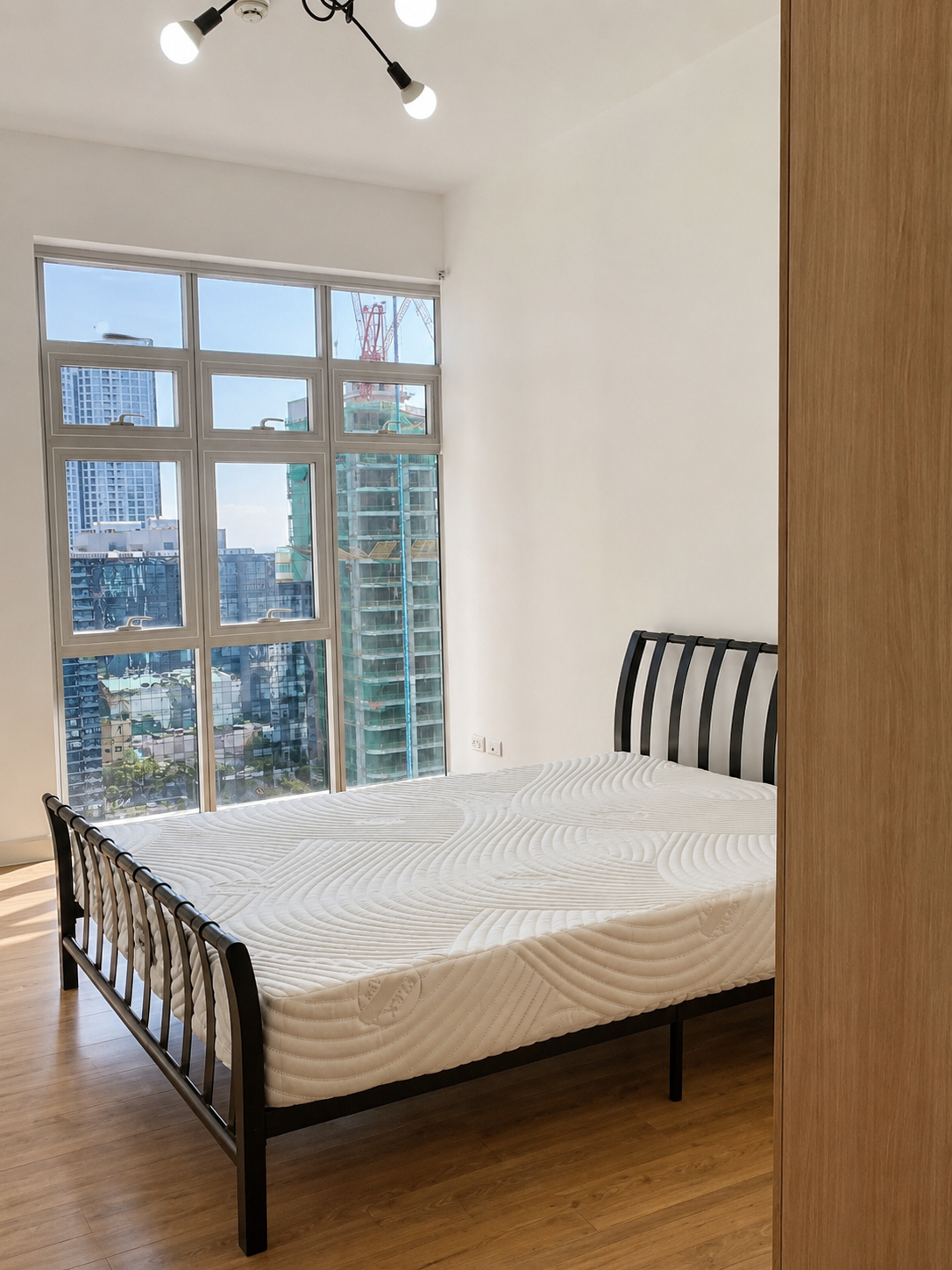 95 sqm Brand New 3 Bedroom Penthouse for Rent at Verve Tower 2 BGC