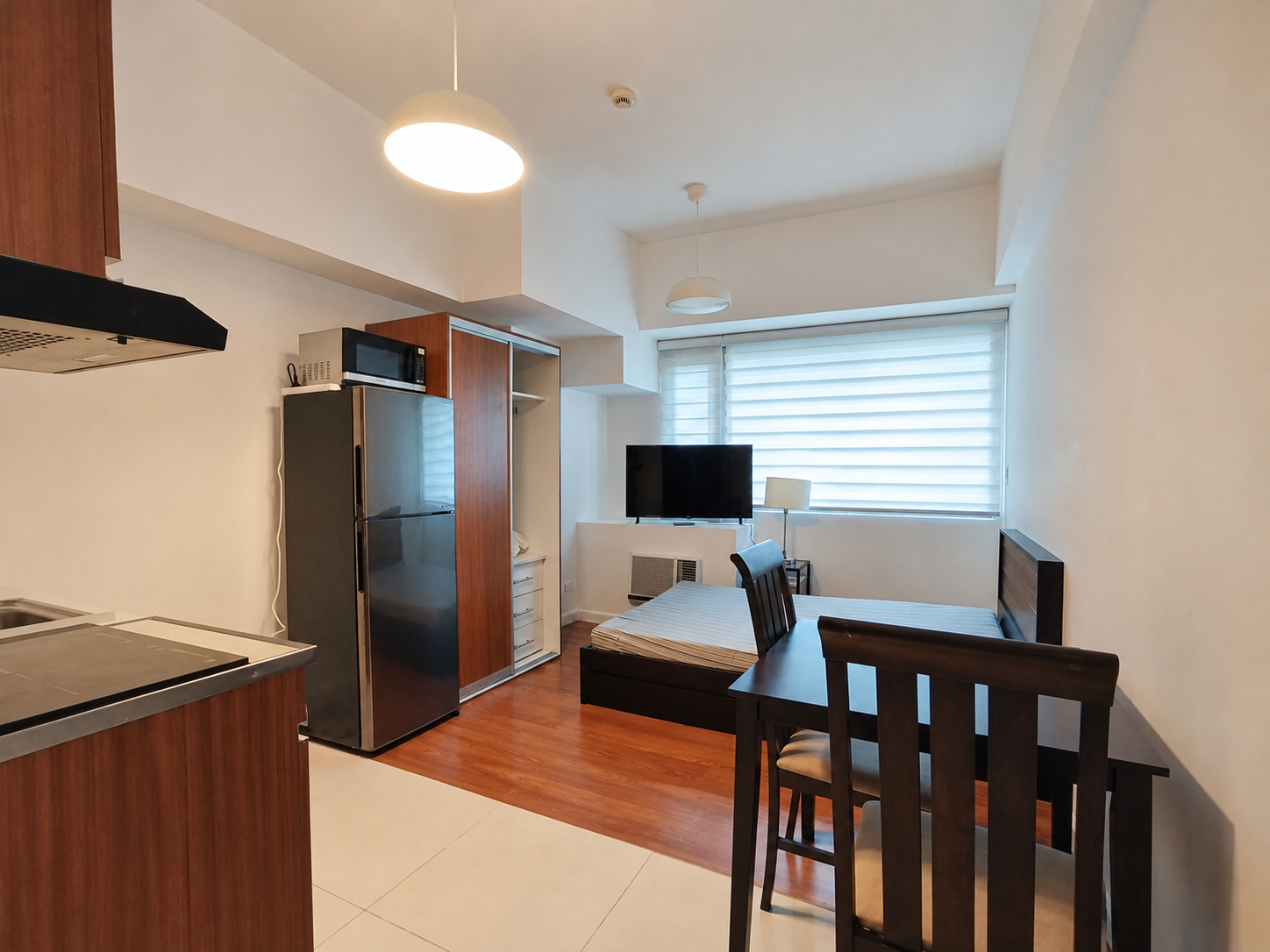26.97 sqm Studio Condo for Sale at Eton Tower Makati