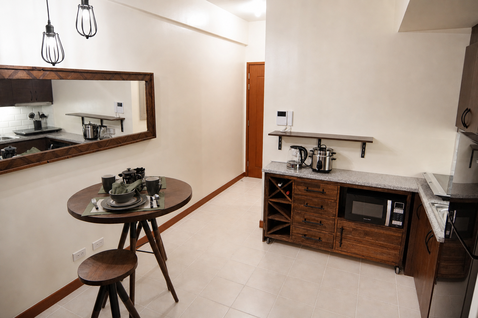25.5 sqm 1 Bedroom Condo with Parking for Sale at Paseo de Roces