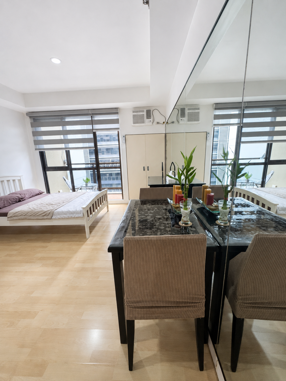 Fully Furnished Studio for Rent at Grand Soho Makati