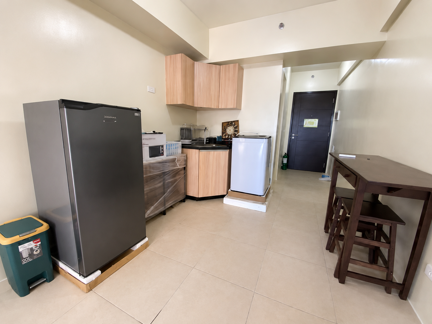FOR SALE: Studio Unit at Avida Towers Cloverleaf, Quezon City