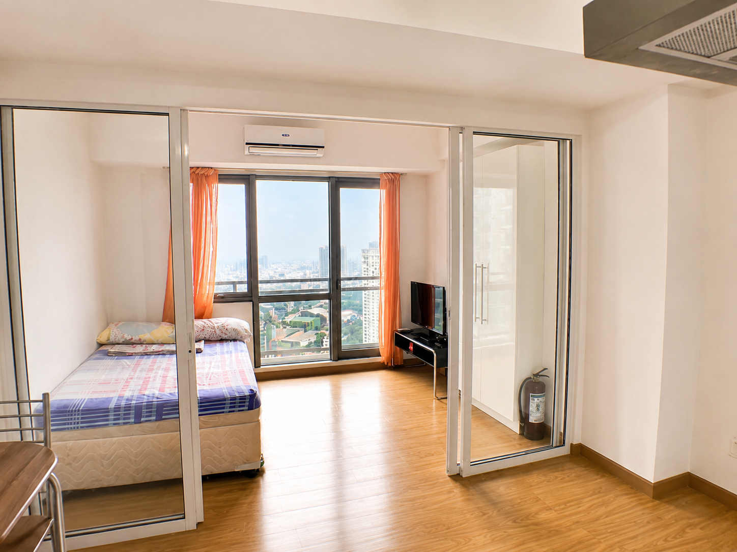 FOR SALE 1-BEDROOM UNIT AT ACQUA NIAGARA TOWER MANDALUYONG