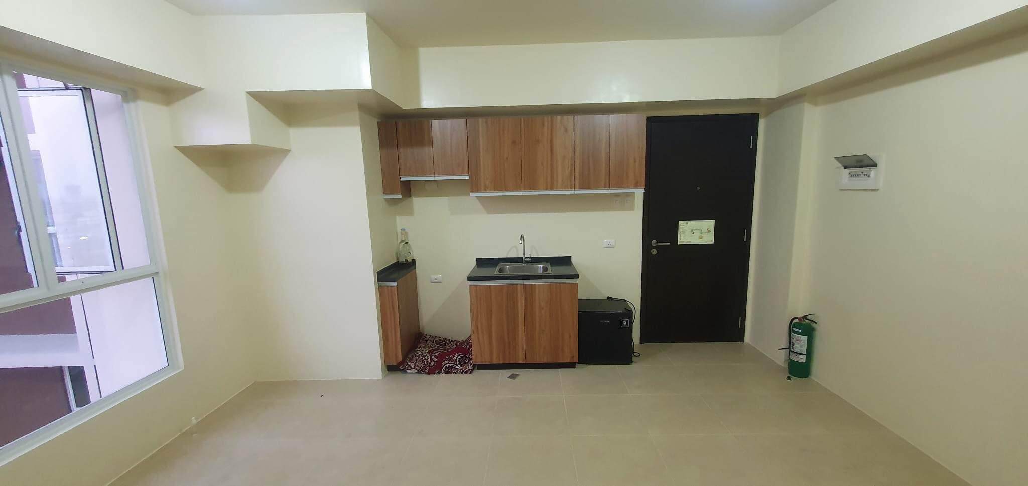 FOR SALE 1-BEDROOM UNIT AT AVIDA TOWERS SUCAT PARANAQUE