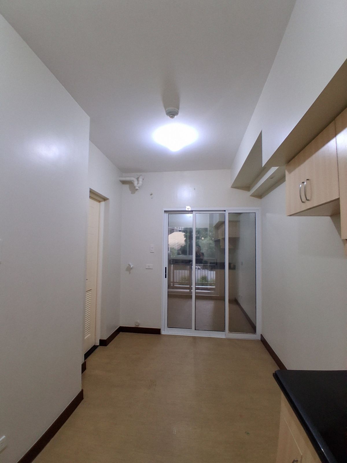 FOR RENT: 1 bedroom condo Sheridan Towers, South, Mandaluyong.