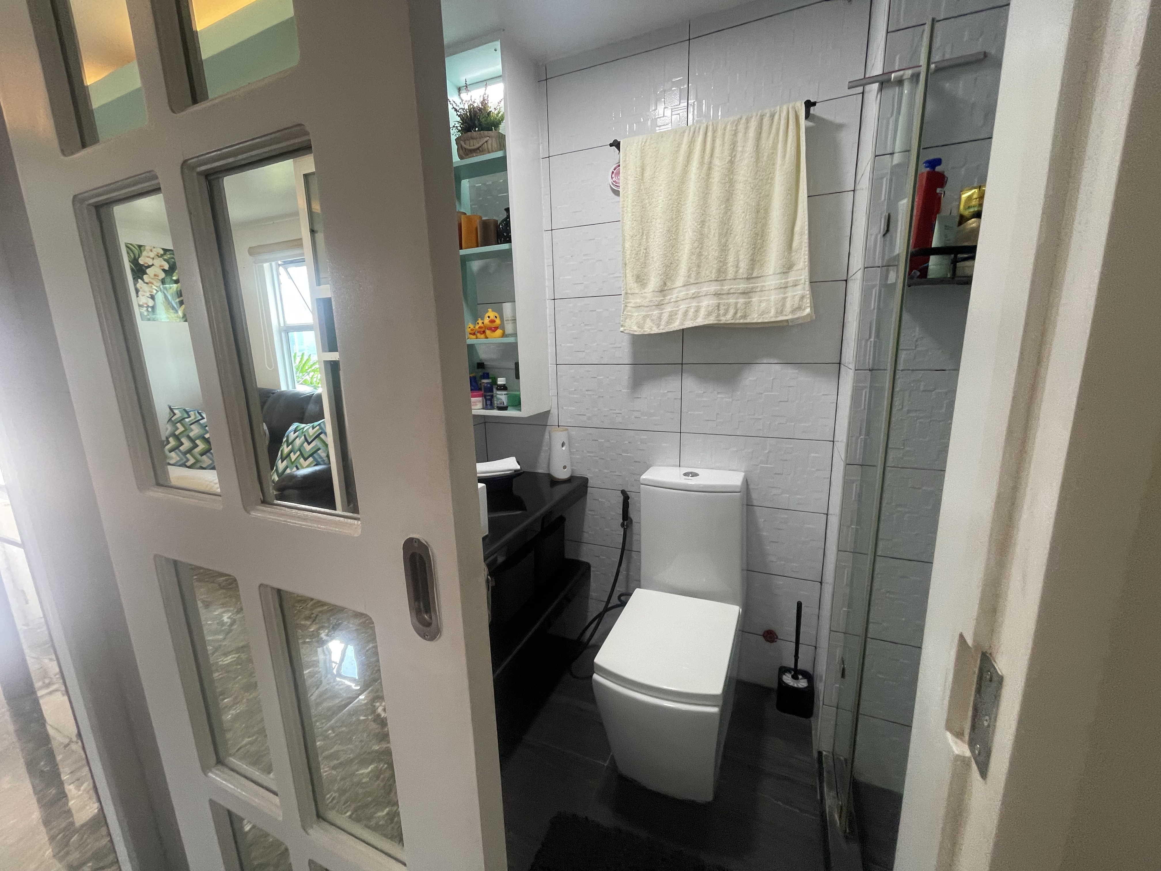 Fully Furnished 1-Bedroom Condo for Sale at Jazz Residences, Makati