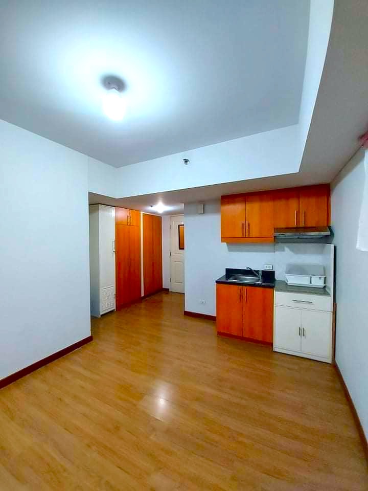 Celadon Park Tower 2 Condominium for Sale (32 sqm., Studio, 1 Bathroom)