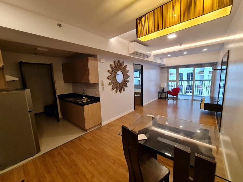 One Maridien One Bedroom Semi-furnished for RENT in Taguig
